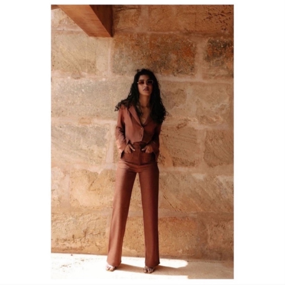 NWT Revolve x Savannah Morrow Jada Cropped Blazer Jacket In Mahogany - Picture 3 of 11